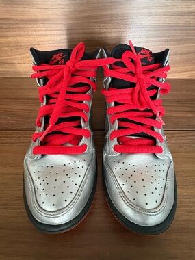 NikeSB Dunk High Pro 'Steel Reserve’ SILVER/BLACK/CHALLENGE RED - COPY
